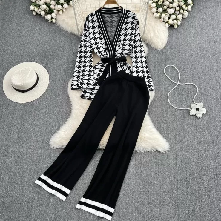 Co-Ords | Winter Wear^Alamode By Akanksha Baylor Woolen Coord Set