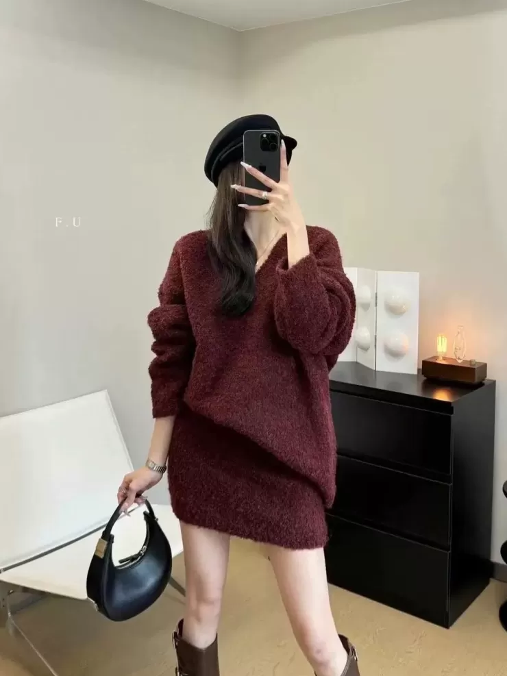 Winter Co-Ords | Co-Ords^Alamode By Akanksha Bosco Winter Coord Set - Set Of Sweater And Skirt