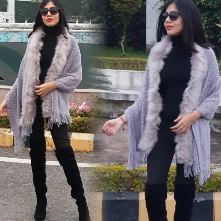 Winter Wear | Jackets And Coats^Alamode By Akanksha Luxury Faux Fur Capes