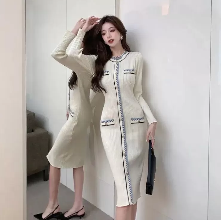 Winter Wear | Winter Dresses^Alamode By Akanksha Reller Vintage Woolen Bodycon Dress