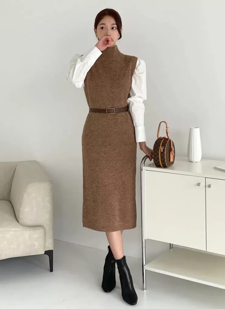 Winter Wear | Co-Ords^Alamode By Akanksha Rida Premium Winter Coord Set- Top With Dress And Belt