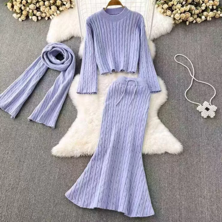 Winter Wear | Winter Co-Ords^Alamode By Akanksha Sal Luxe Winter Coord Set With Scarf